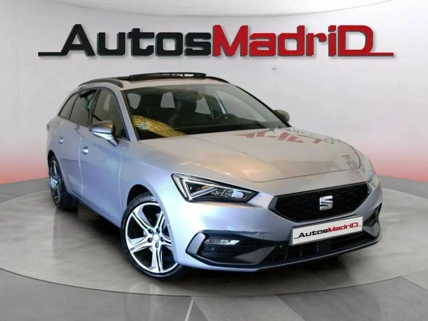 SEAT Leon SP 1.5 eTSI 110kW DSG S&S FR Gris - 1