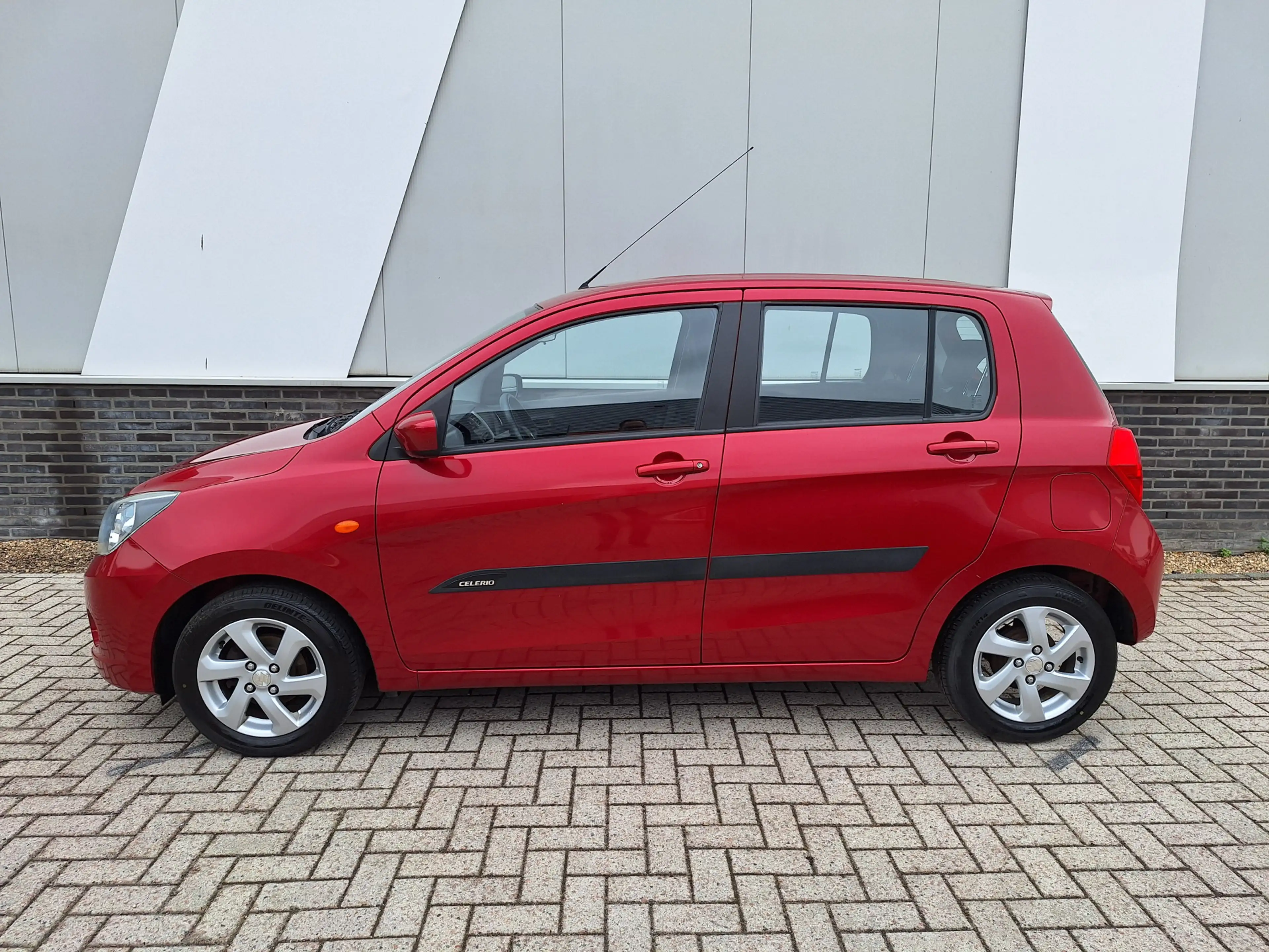 Suzuki Celerio 1.0 Exclusive | Airco | LM velgen | Radio CD | — photo 3