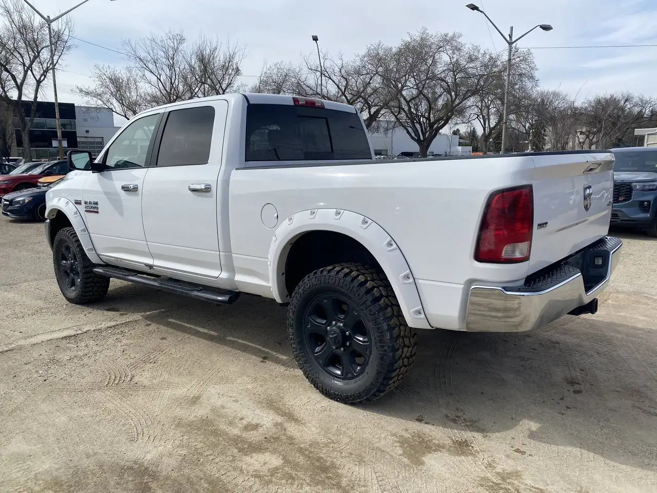 RAM 2500 снимка RAM 2500