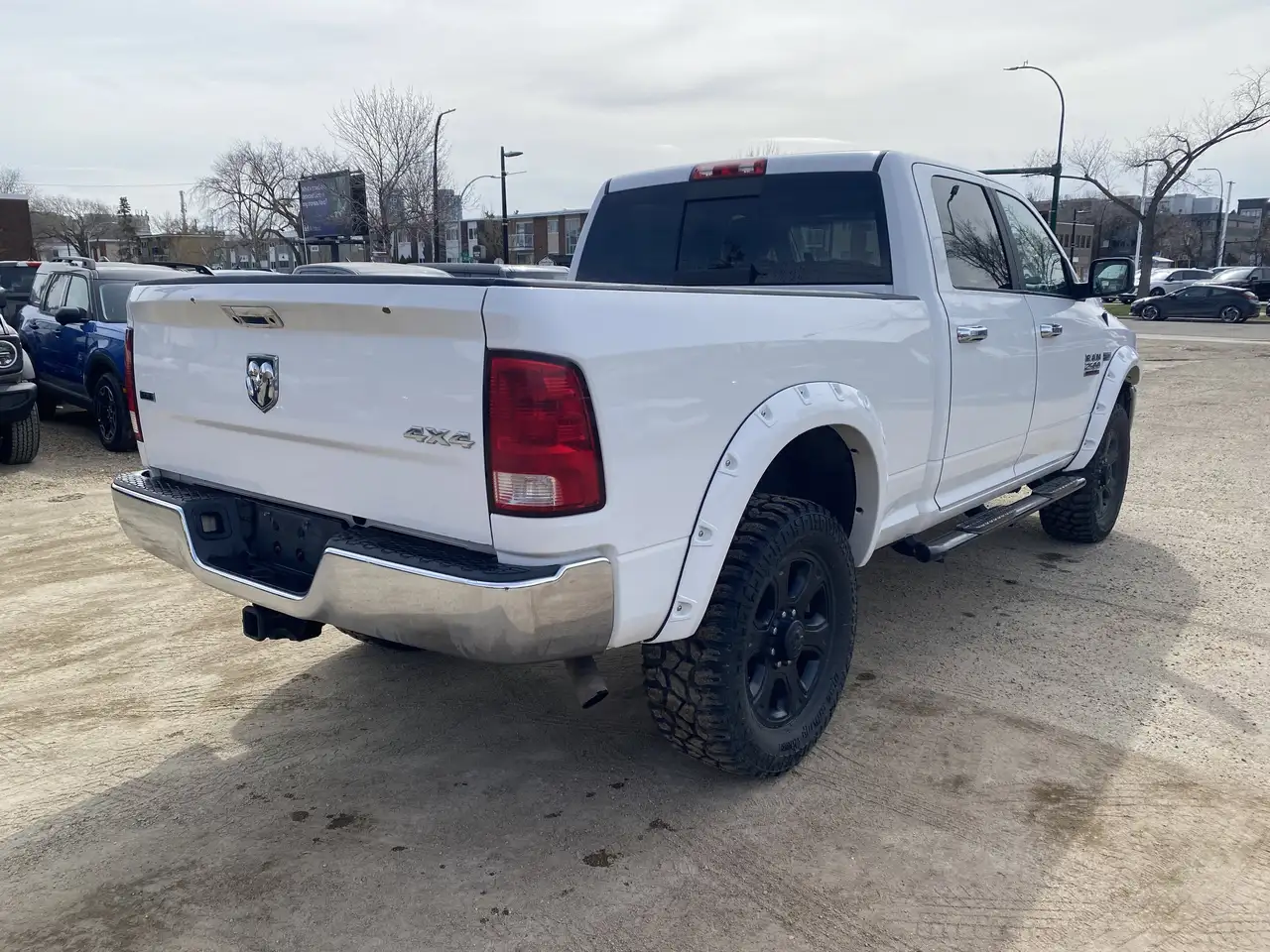 RAM 2500 снимка RAM 2500