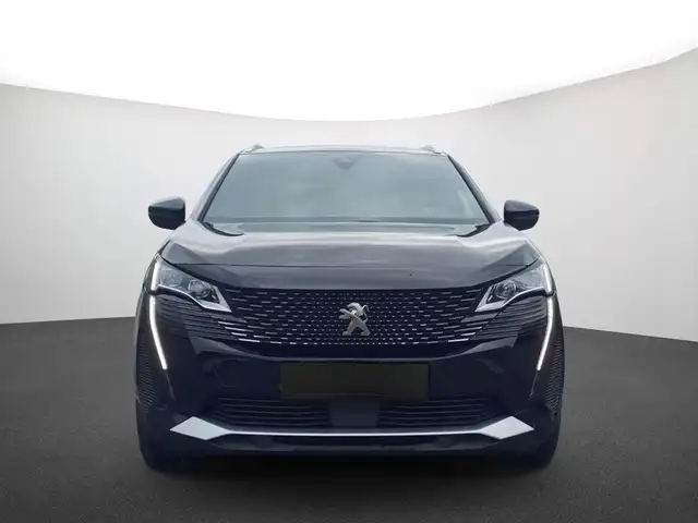 Peugeot 3008 view 2