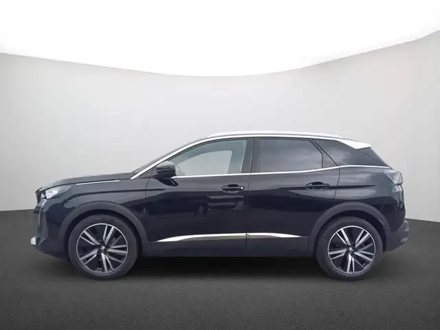 Peugeot 3008 view 4