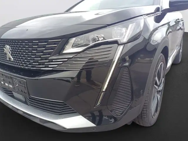 Peugeot 3008 view 9