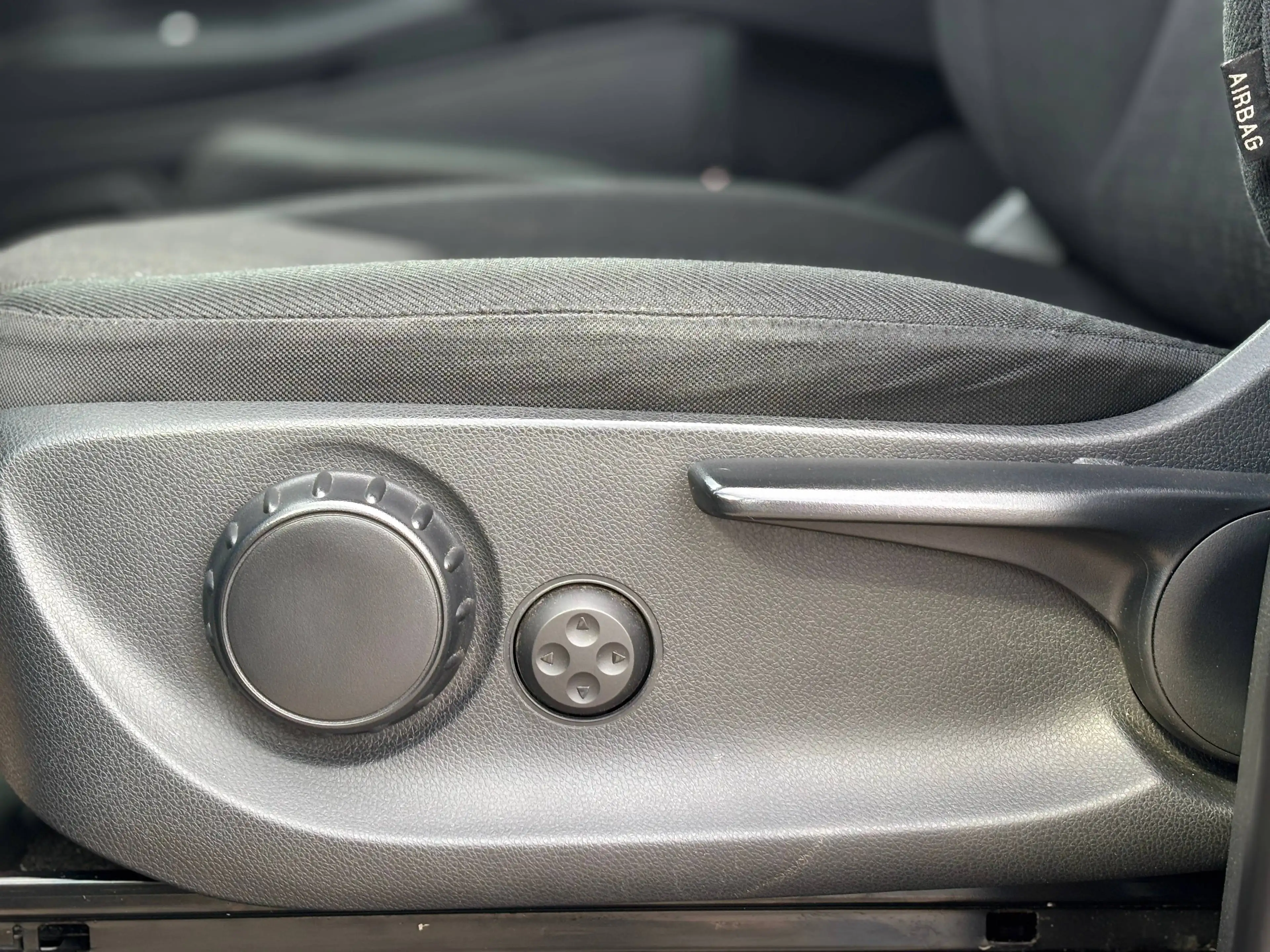 Mercedes-Benz Vito 114 BT 7G Tourer Pro lang AHK SHZ RFK NAVI — photo 13