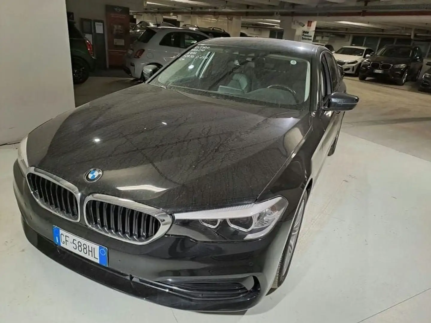 BMW 520 G30 2017 Berlina Diese 520d mhev 48V xdrive Sport Černá - 1
