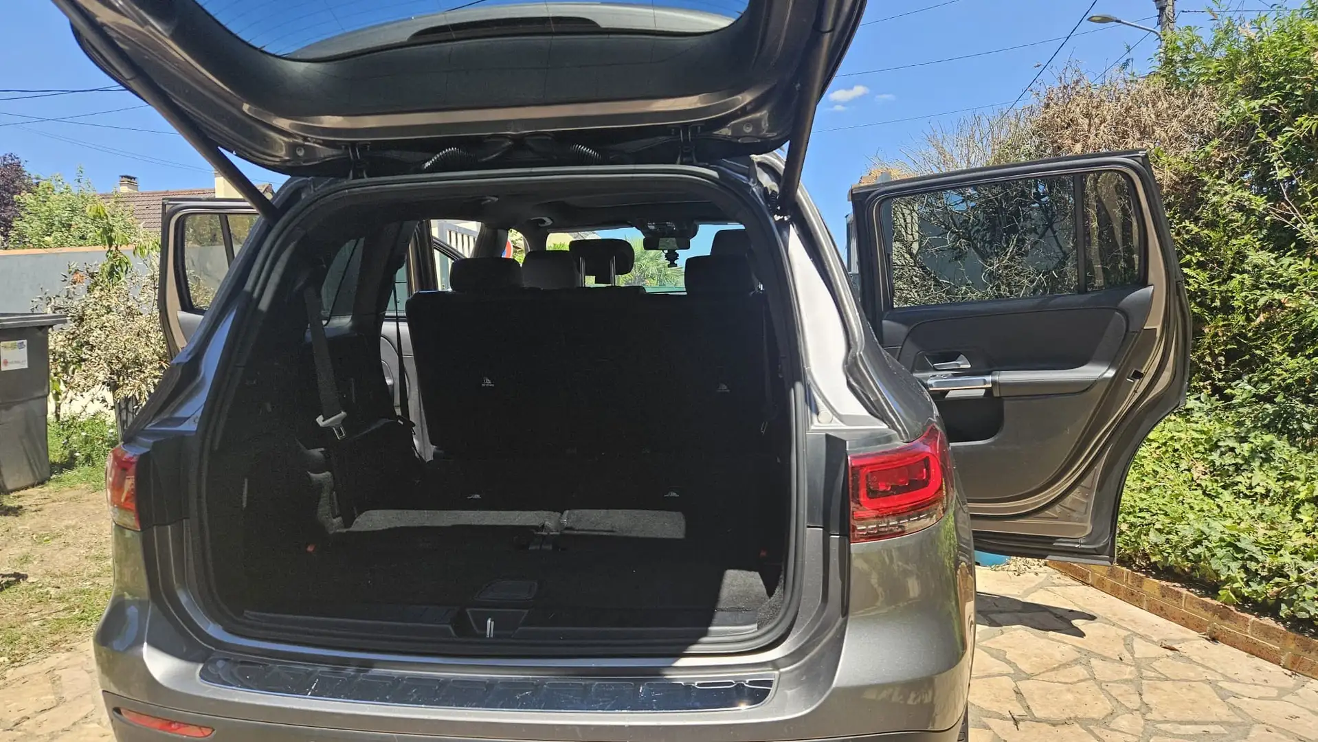 Mercedes-Benz GLB 200 d 8G-DCT Progressive Line Launch Edition Gris - 1
