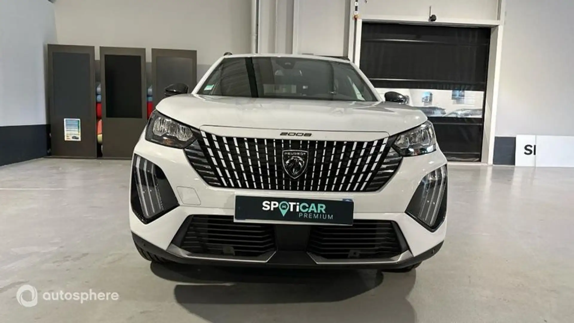 Peugeot 2008 1.2 PureTech 130ch S\u0026S Allure EAT8 - 2