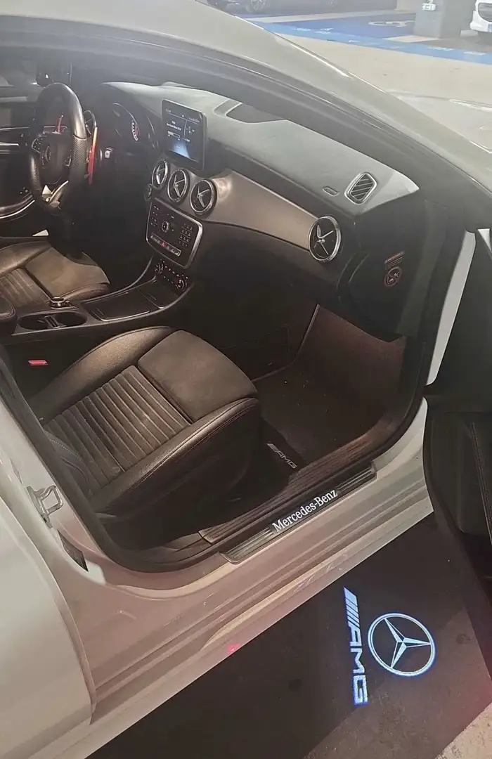 Mercedes-Benz CLA 220 CDI Business Executive 7G-DCT A - 2
