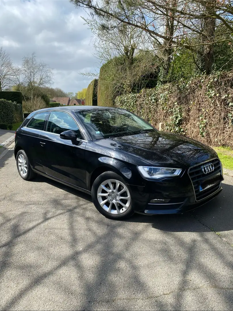 Audi A3 1.6 TDI 105 Attraction - 1