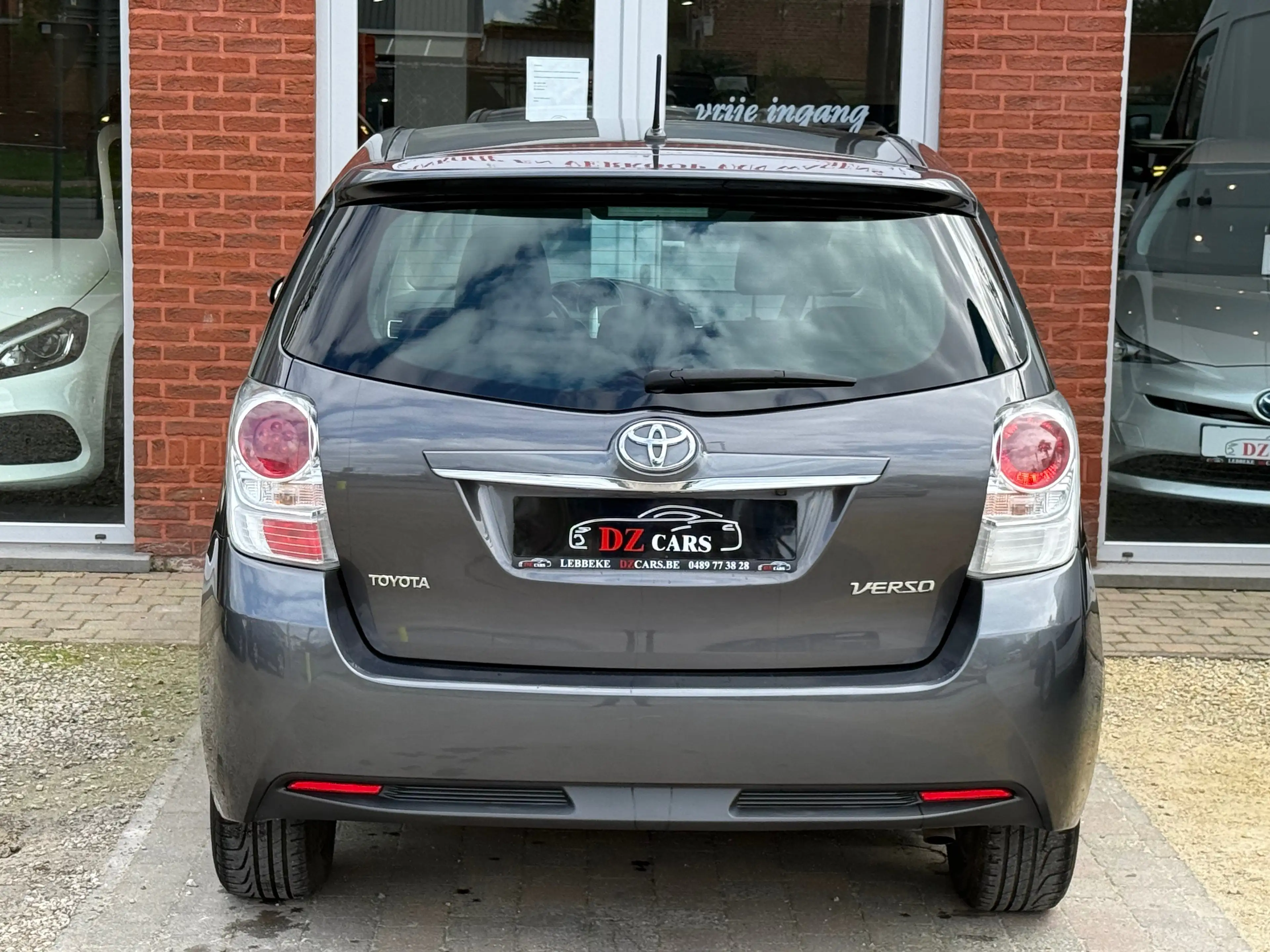 Toyota Verso Verso 1.6 D-4D Skyview 5pl. — photo 7