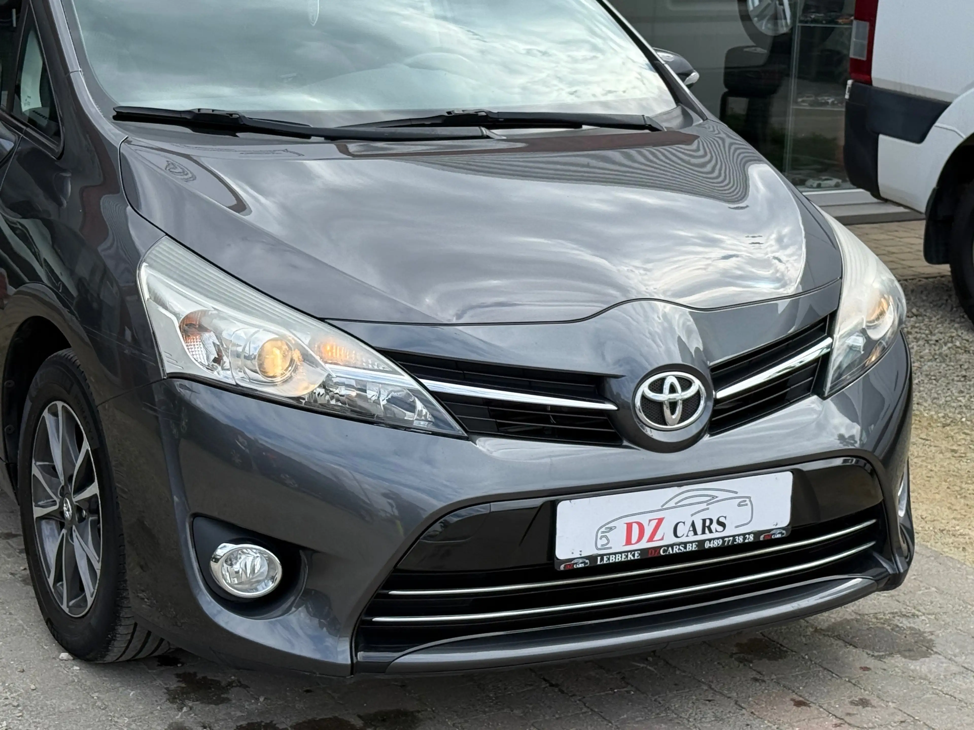 Toyota Verso Verso 1.6 D-4D Skyview 5pl. — photo 6