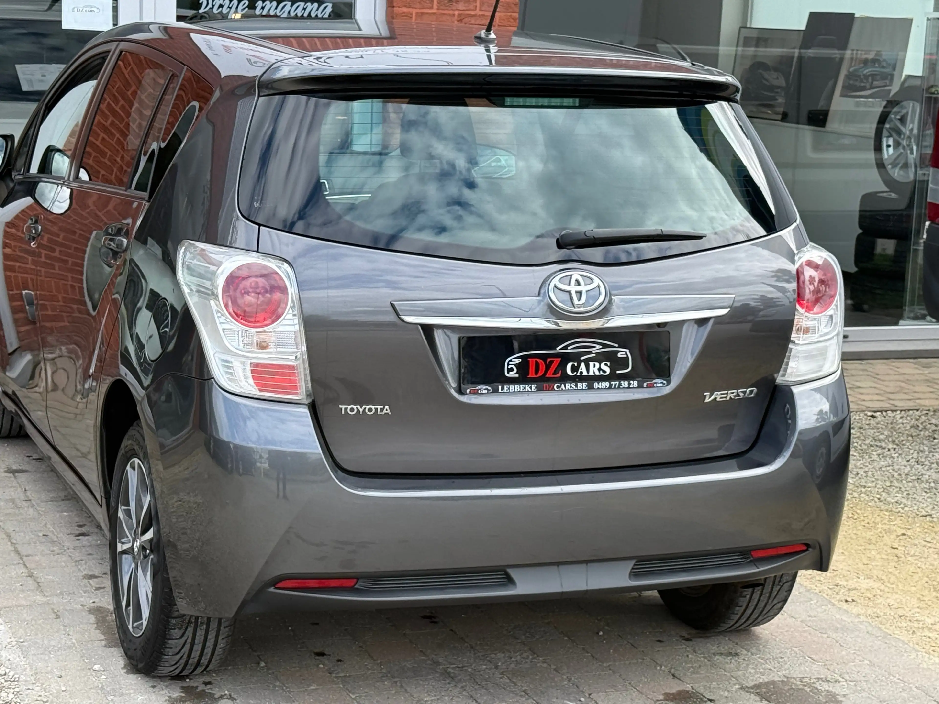 Toyota Verso Verso 1.6 D-4D Skyview 5pl. — photo 8
