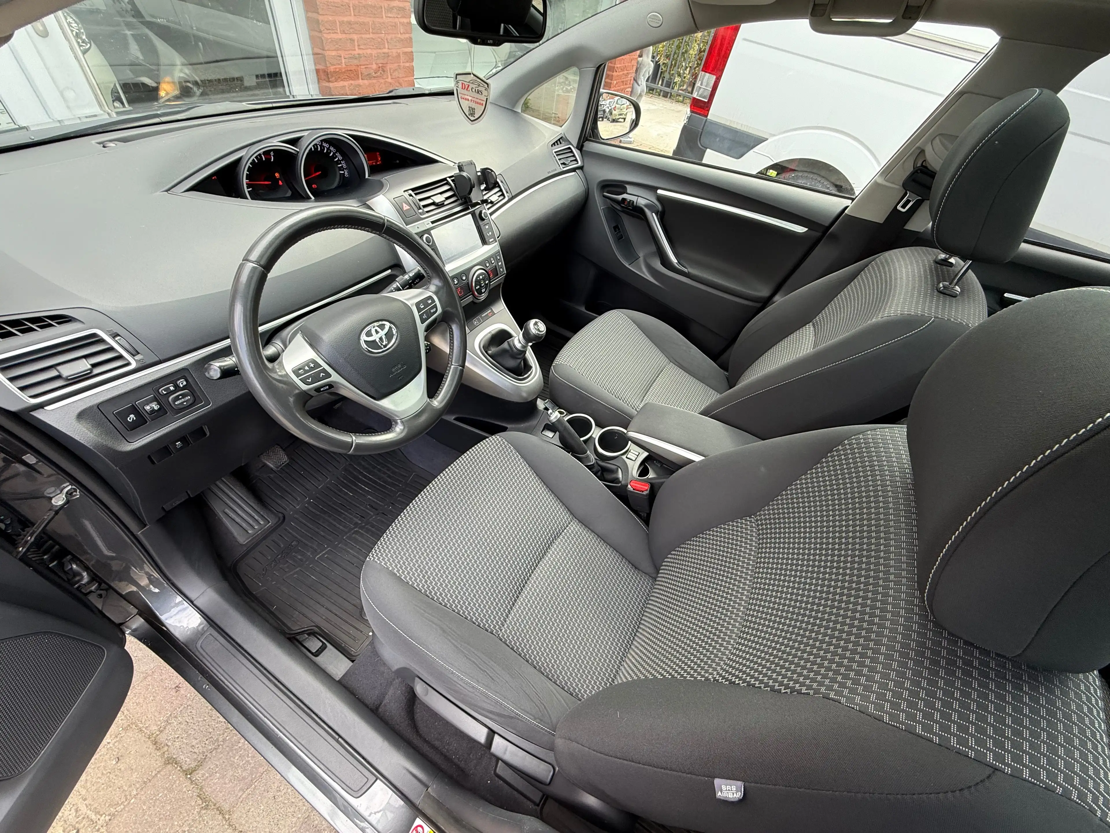 Toyota Verso Verso 1.6 D-4D Skyview 5pl. — photo 10
