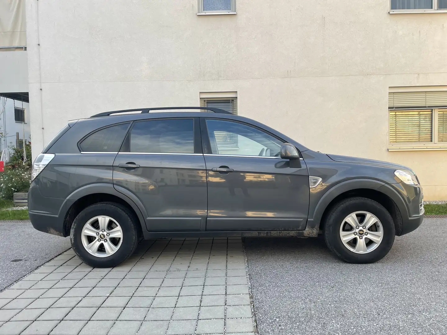 Chevrolet Captiva LS 2,0 VCDi 2WD - 2