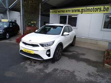 1.4i 100 blanc 12/18 Airco GPS 6750eur marchand