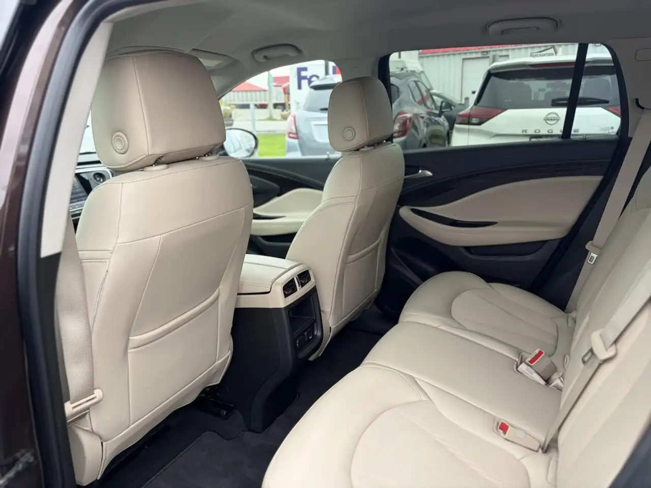 Buick Envision снимка Buick Envision