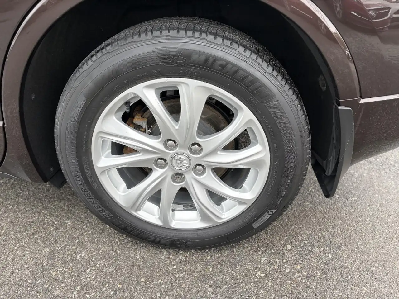 Buick Envision снимка Buick Envision