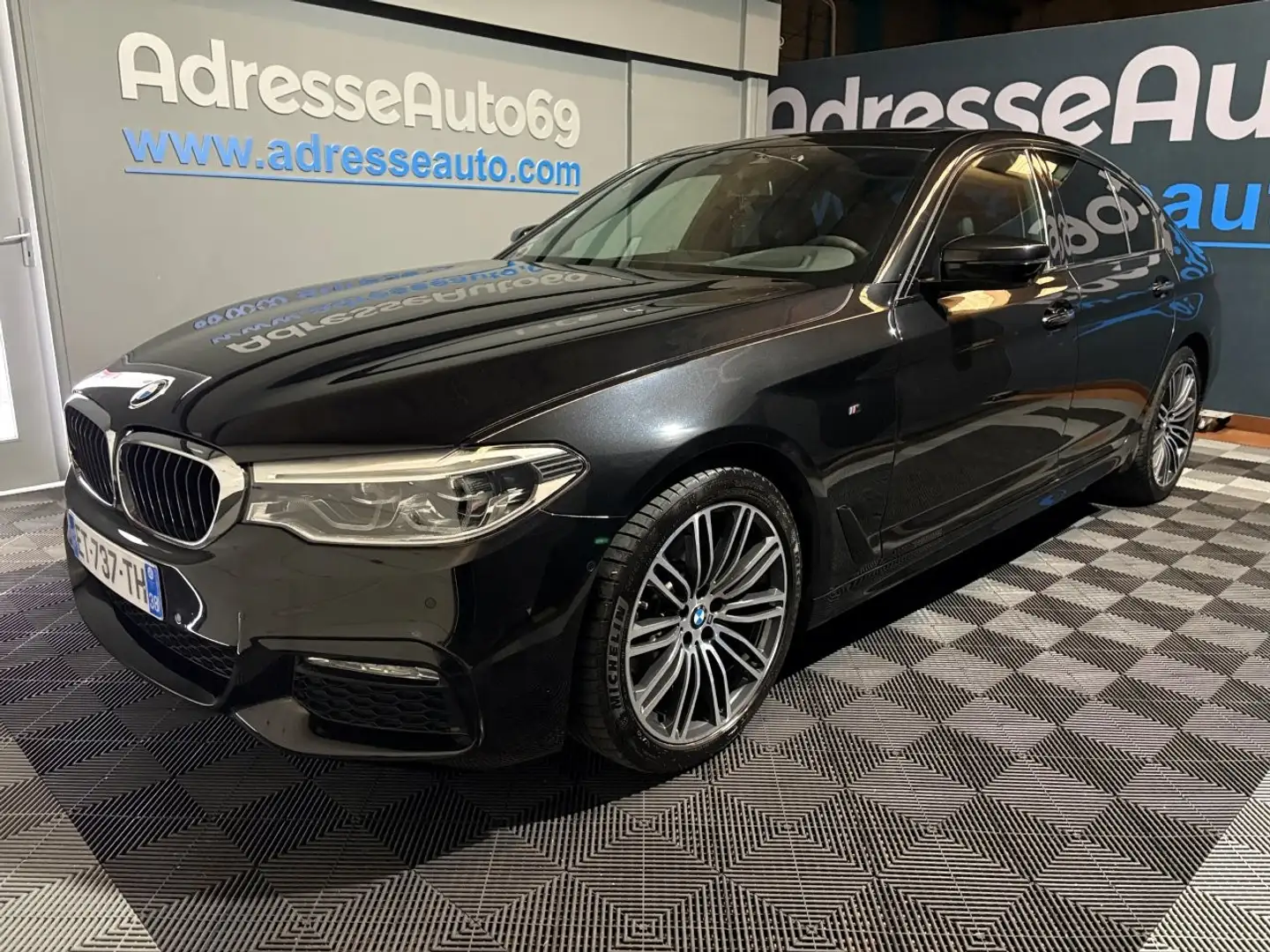 BMW 520 520 d xDrive M Sport Steptronic Schwarz - 1