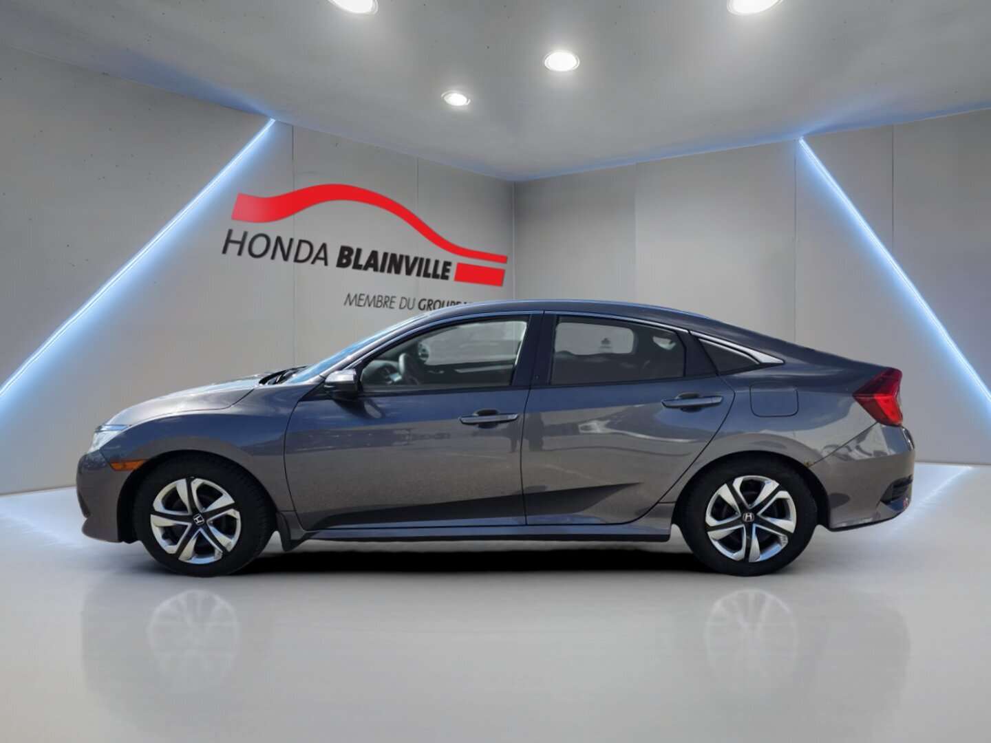 2016 Honda Civic LX 4 portes CVT — снимка 1