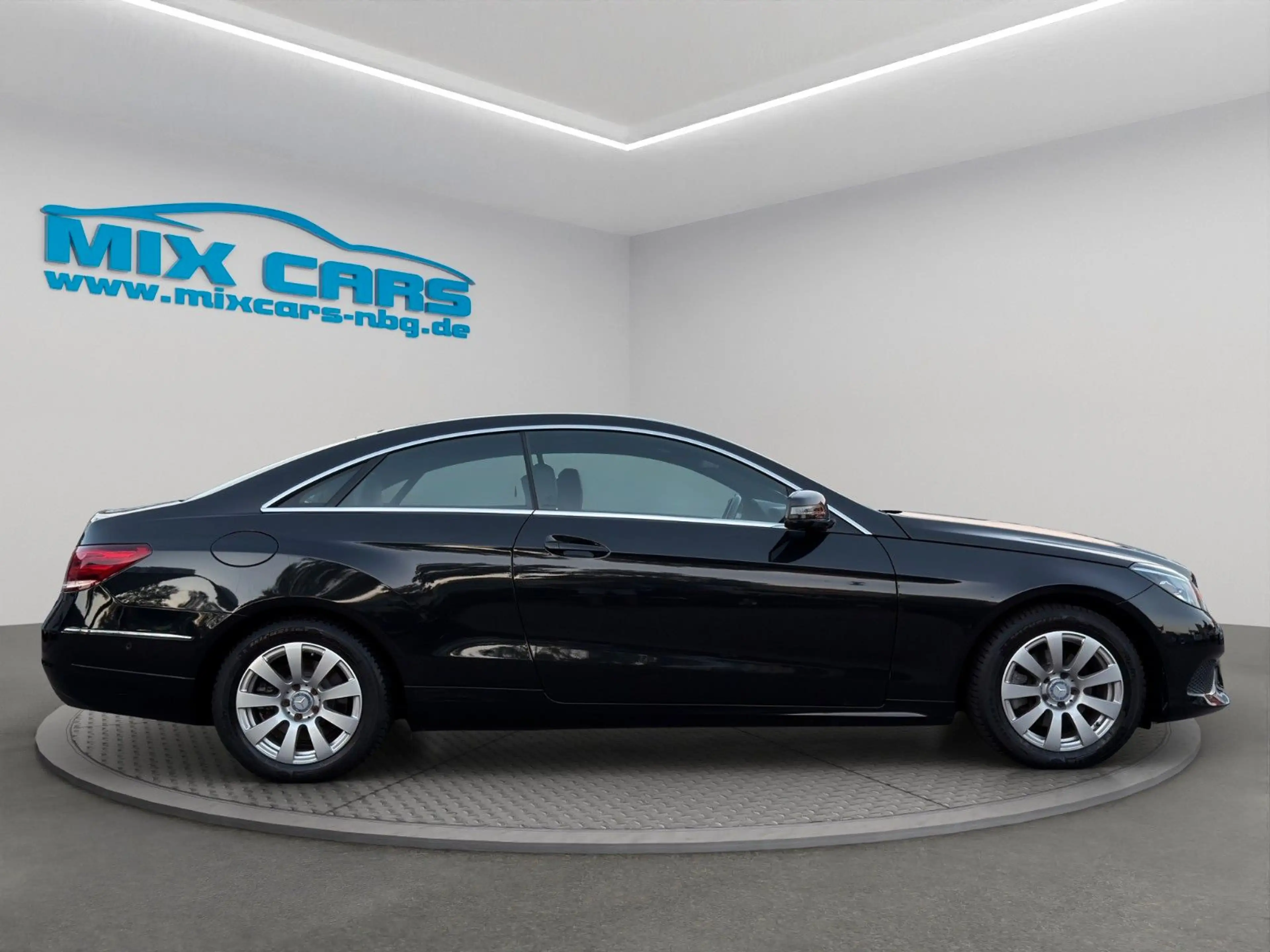 Mercedes-Benz E 200 CGI Coupe*SHZ*LED*Temp.*EU6 — photo 11