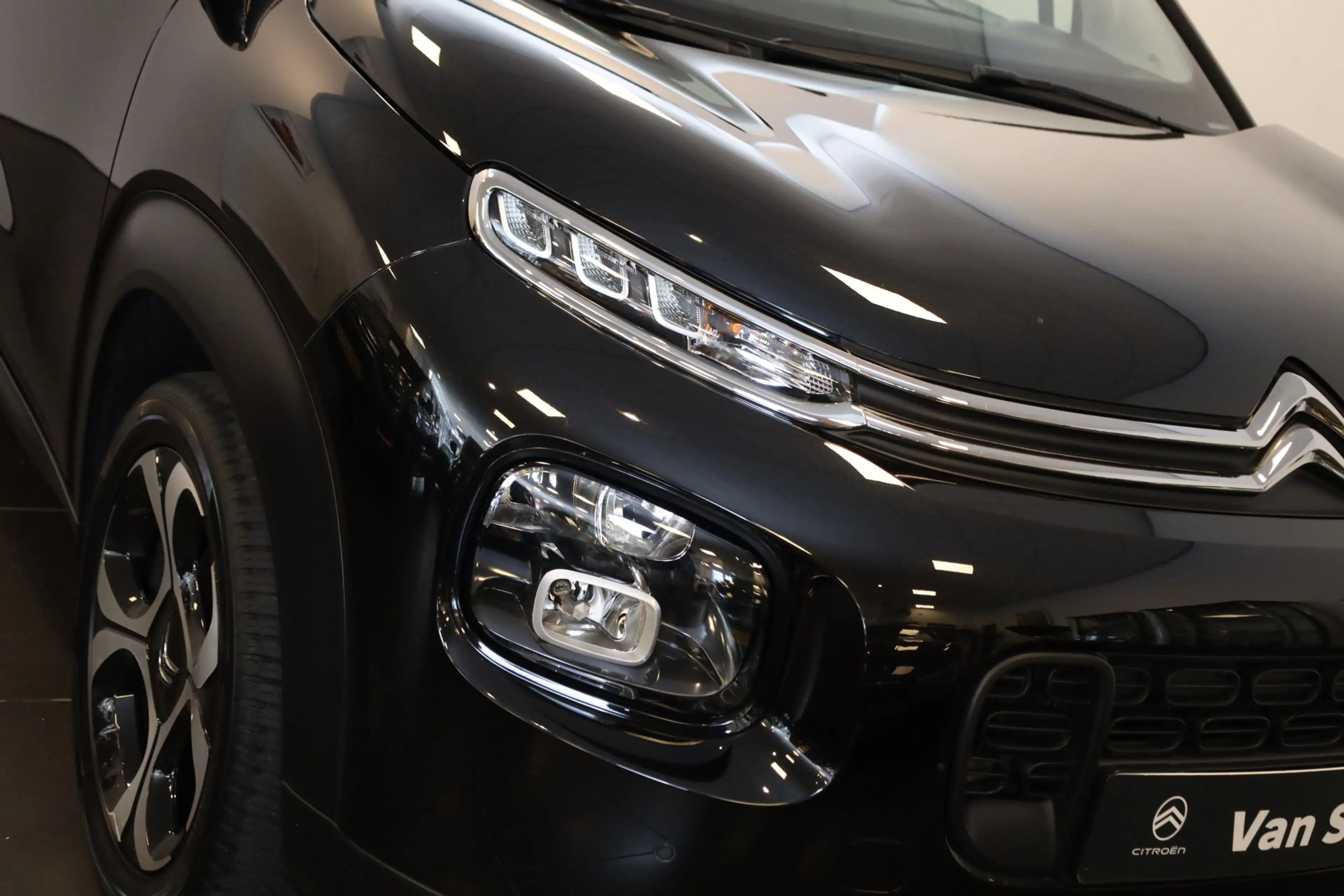 Citroen C3 Aircross PT 130 Shine Automaat | Panoramadak | Apple Carpla — photo 4