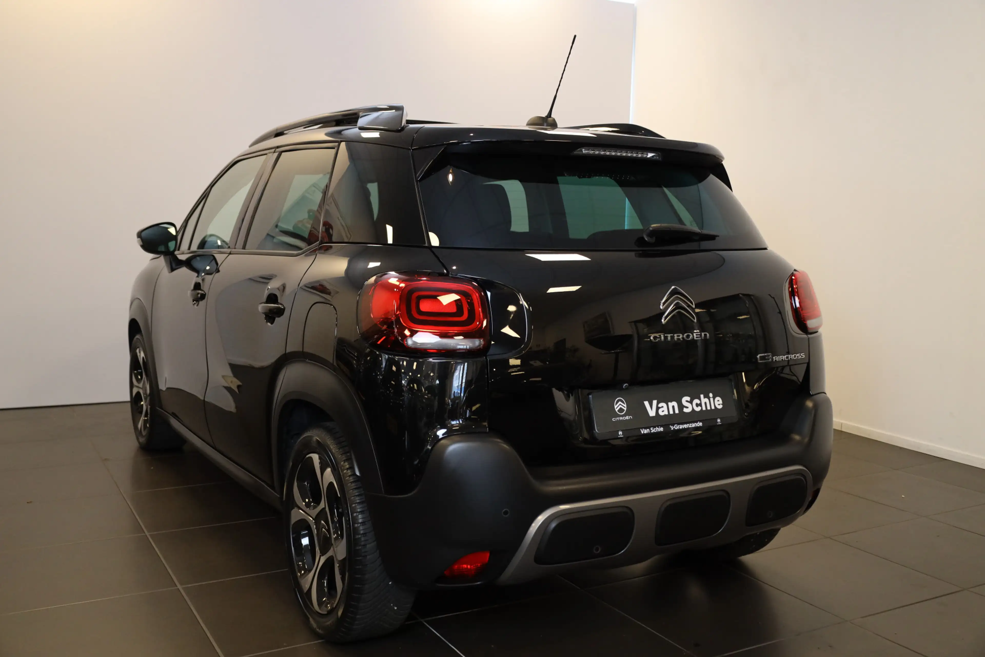 Citroen C3 Aircross PT 130 Shine Automaat | Panoramadak | Apple Carpla — photo 2