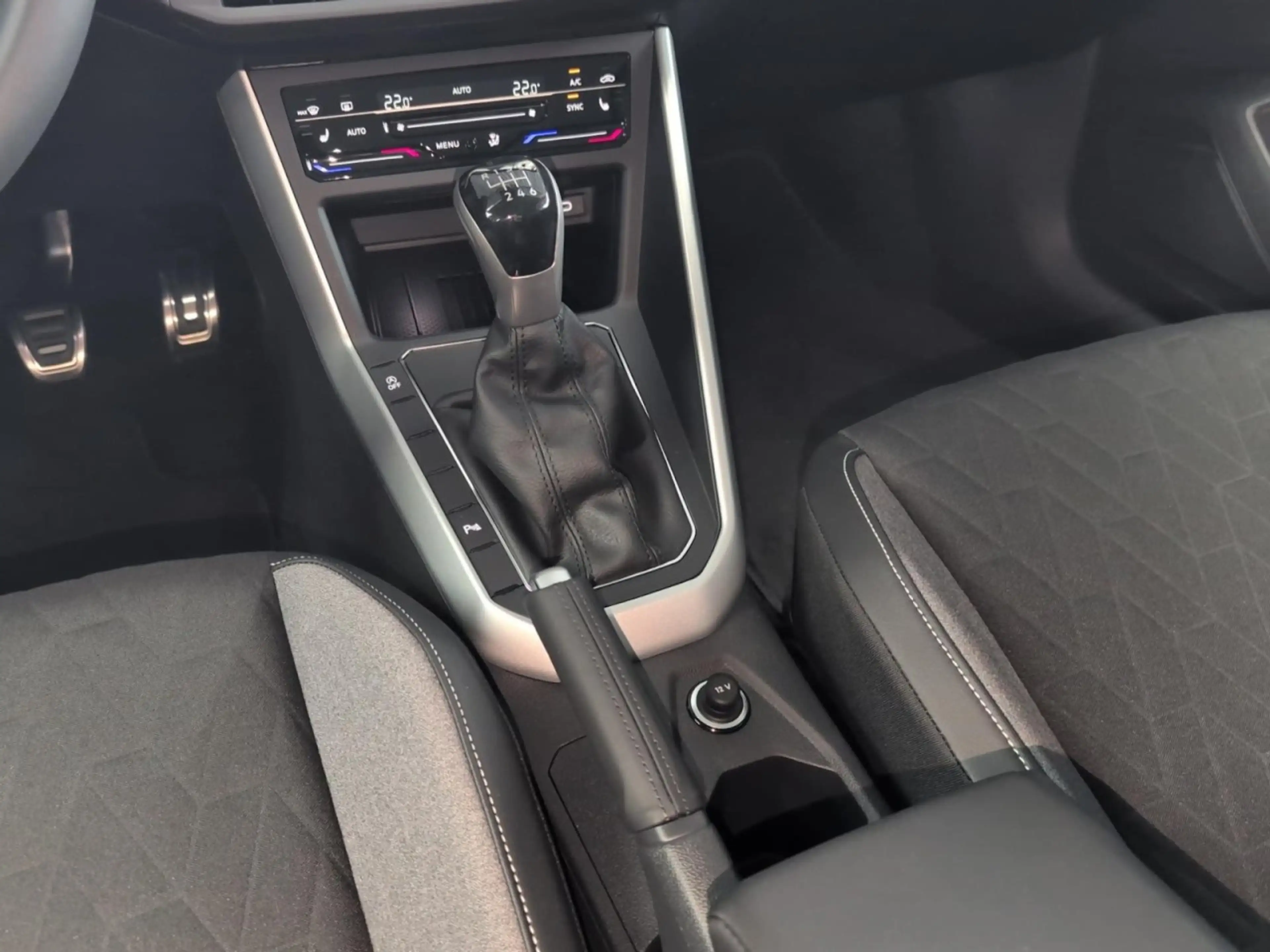 Volkswagen Taigo ENERGY 1,0 l TSI Klima Rückfahrkamera Sitzheizung — photo 14
