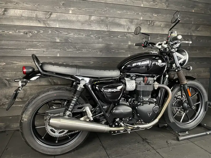 Triumph Street Twin - foto 3