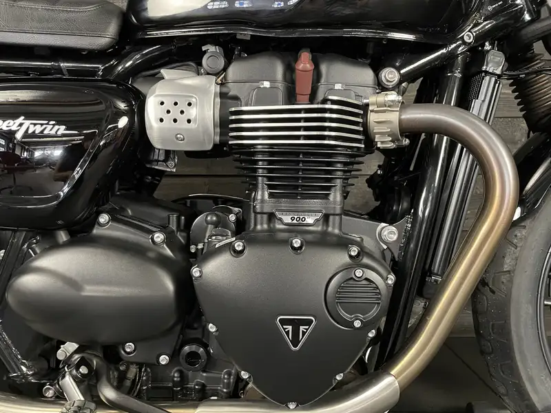 Triumph Street Twin - foto 5