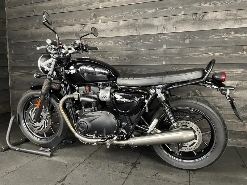 Triumph Street Twin - foto 7