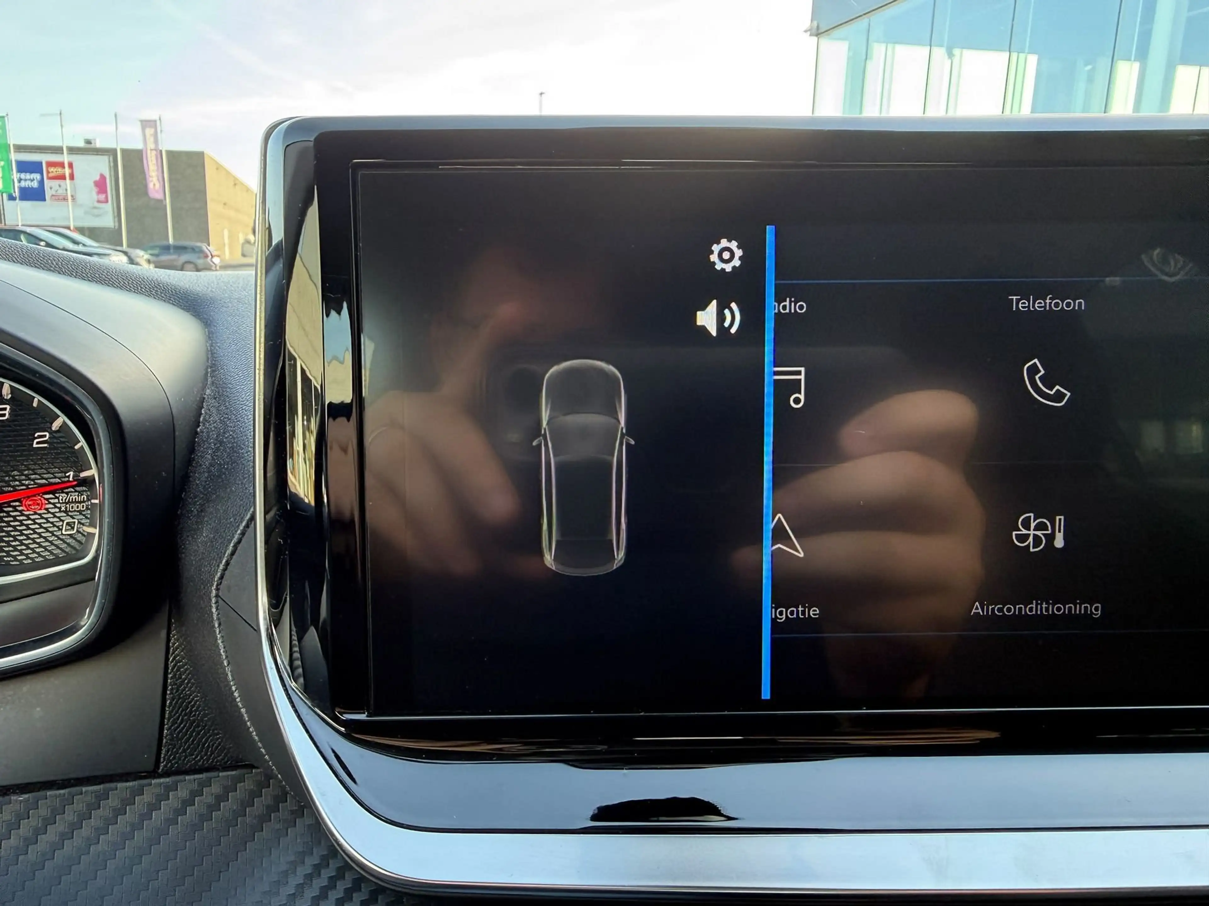 Peugeot 208 *AC*CARPLAY* 1.2 Benz 75pk Active — photo 14