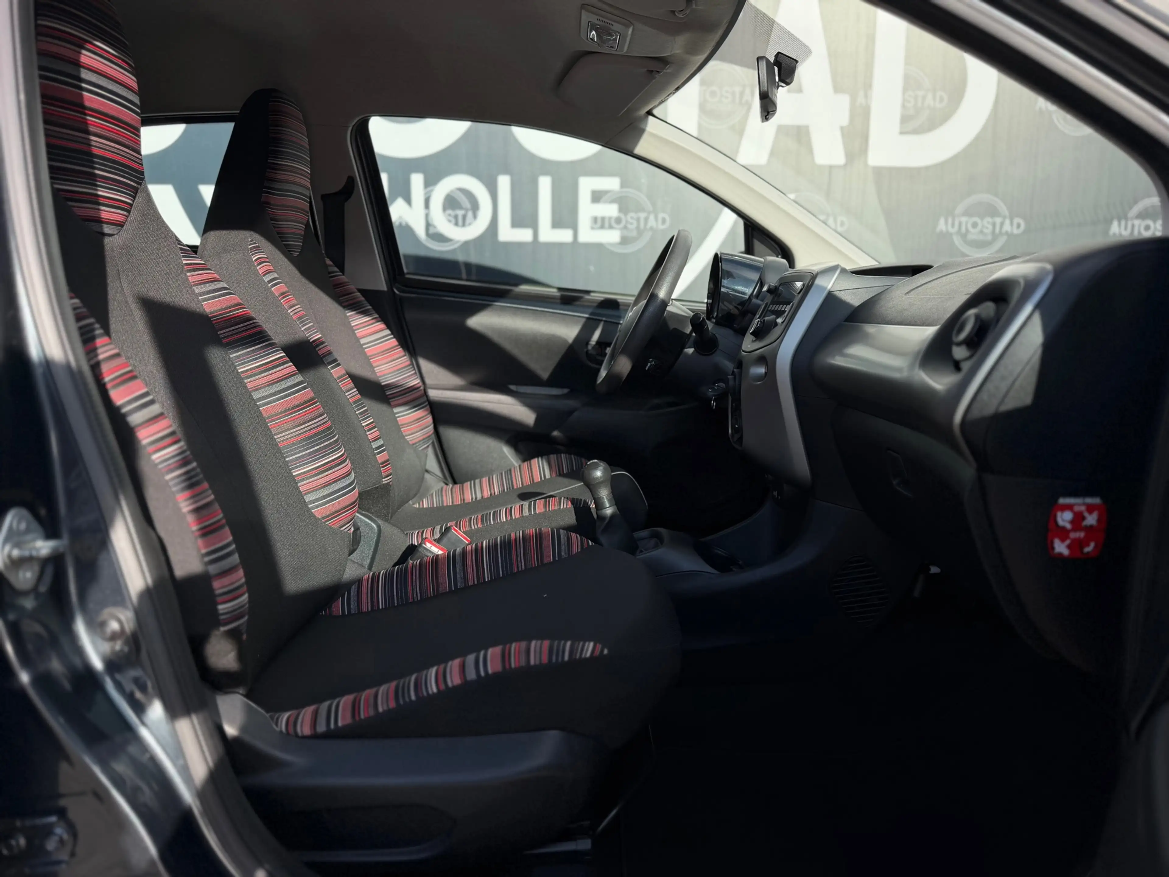 Citroen C1 1.0 e-VTi Selection NL-Auto / NAP / APK / Airco / — photo 15