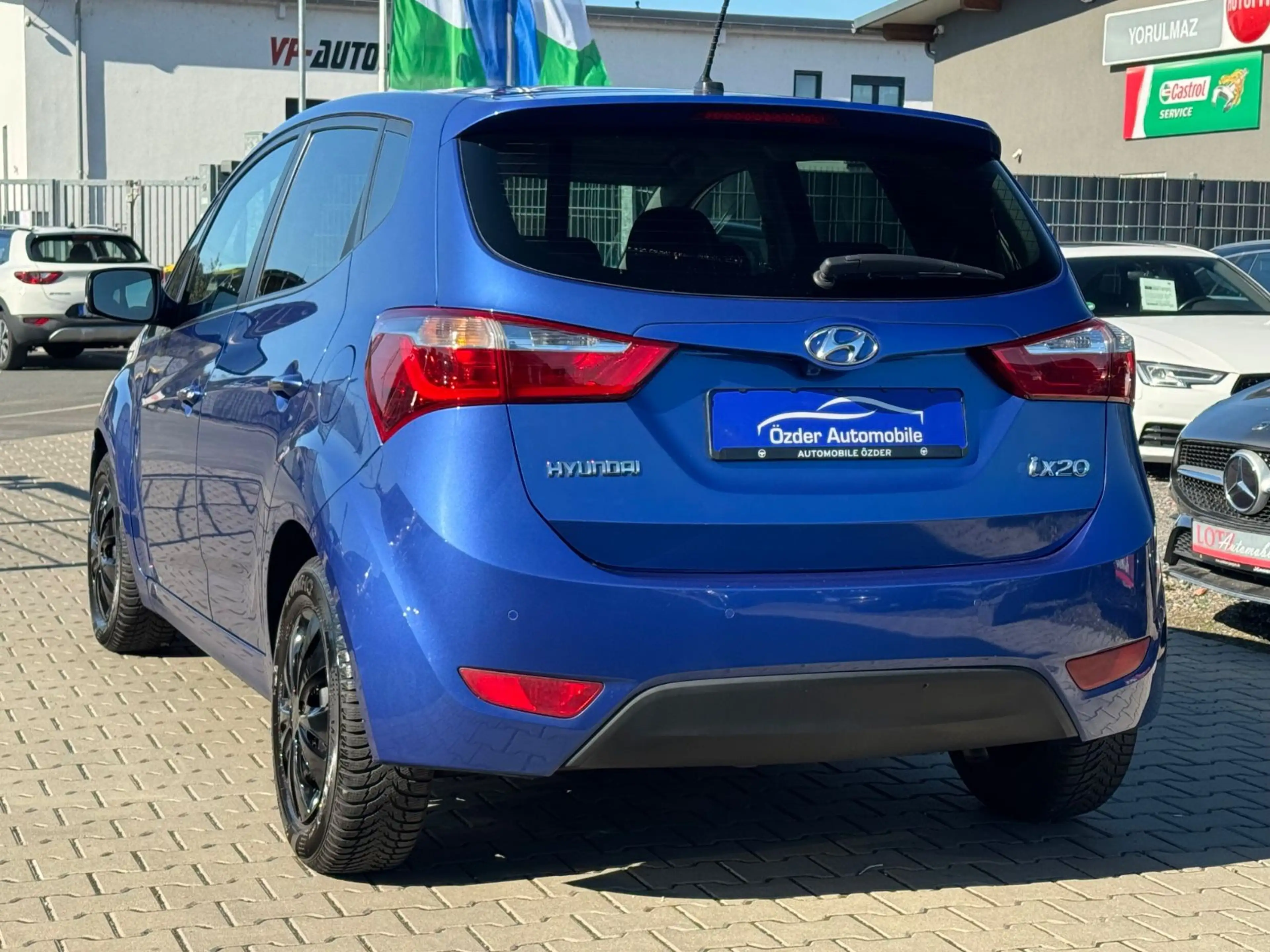 Hyundai iX20 1.6 Space Plus+Finanzierung+Garantie+1.Hand — photo 8