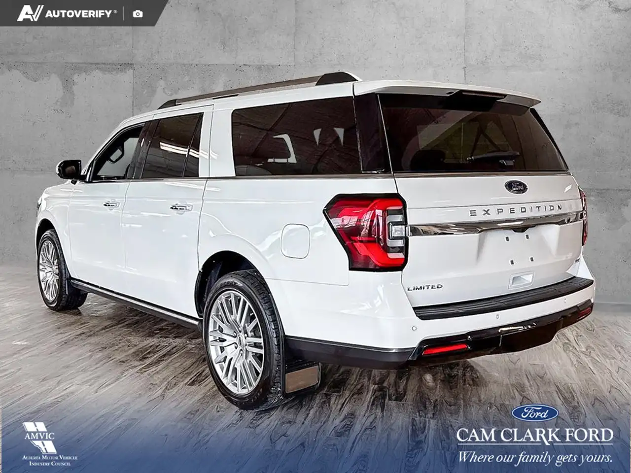 Ford Expedition снимка Ford Expedition