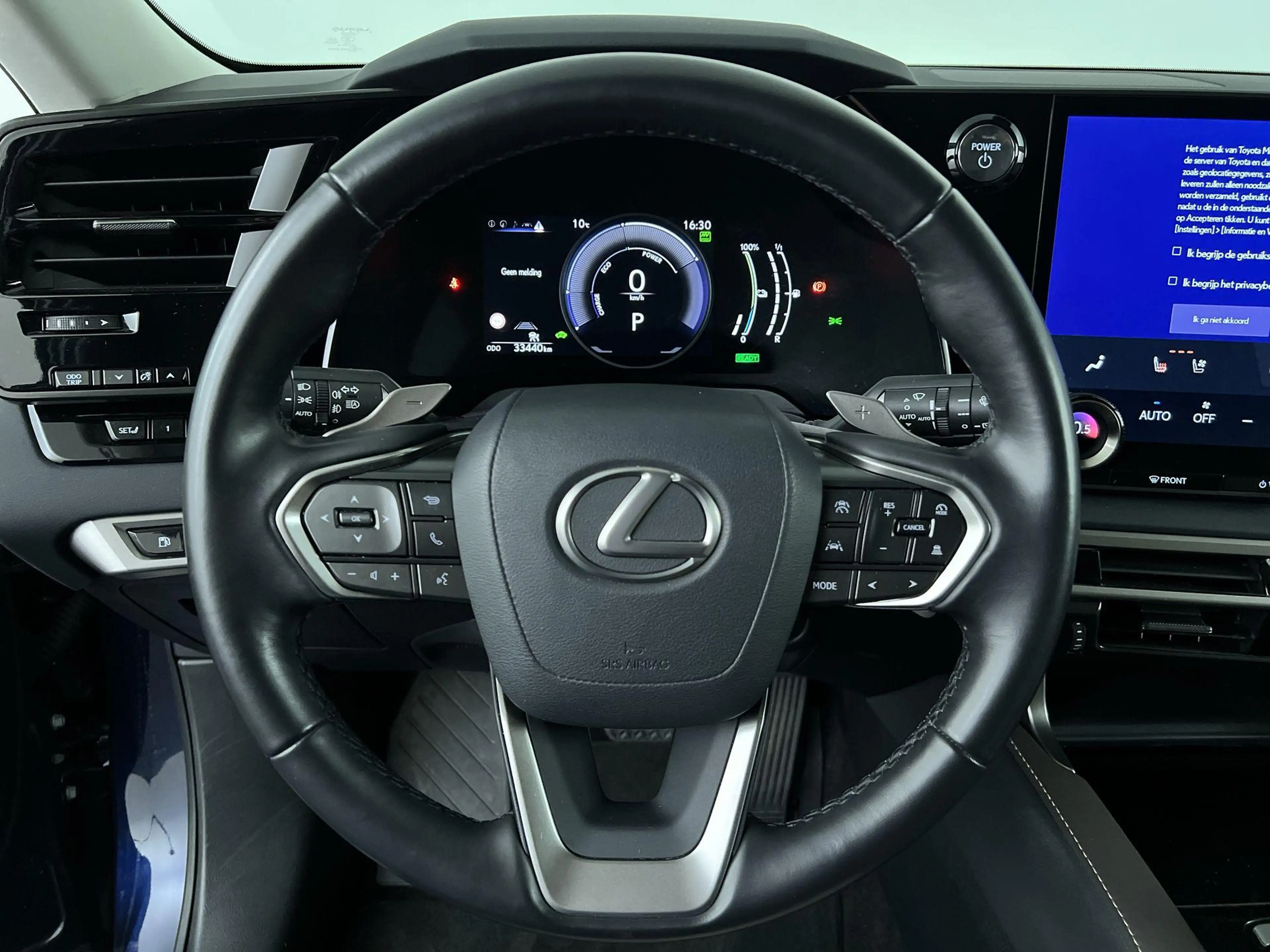 Lexus RX 450h 450h+ Plug-in Hybrid Luxury Line — photo 14
