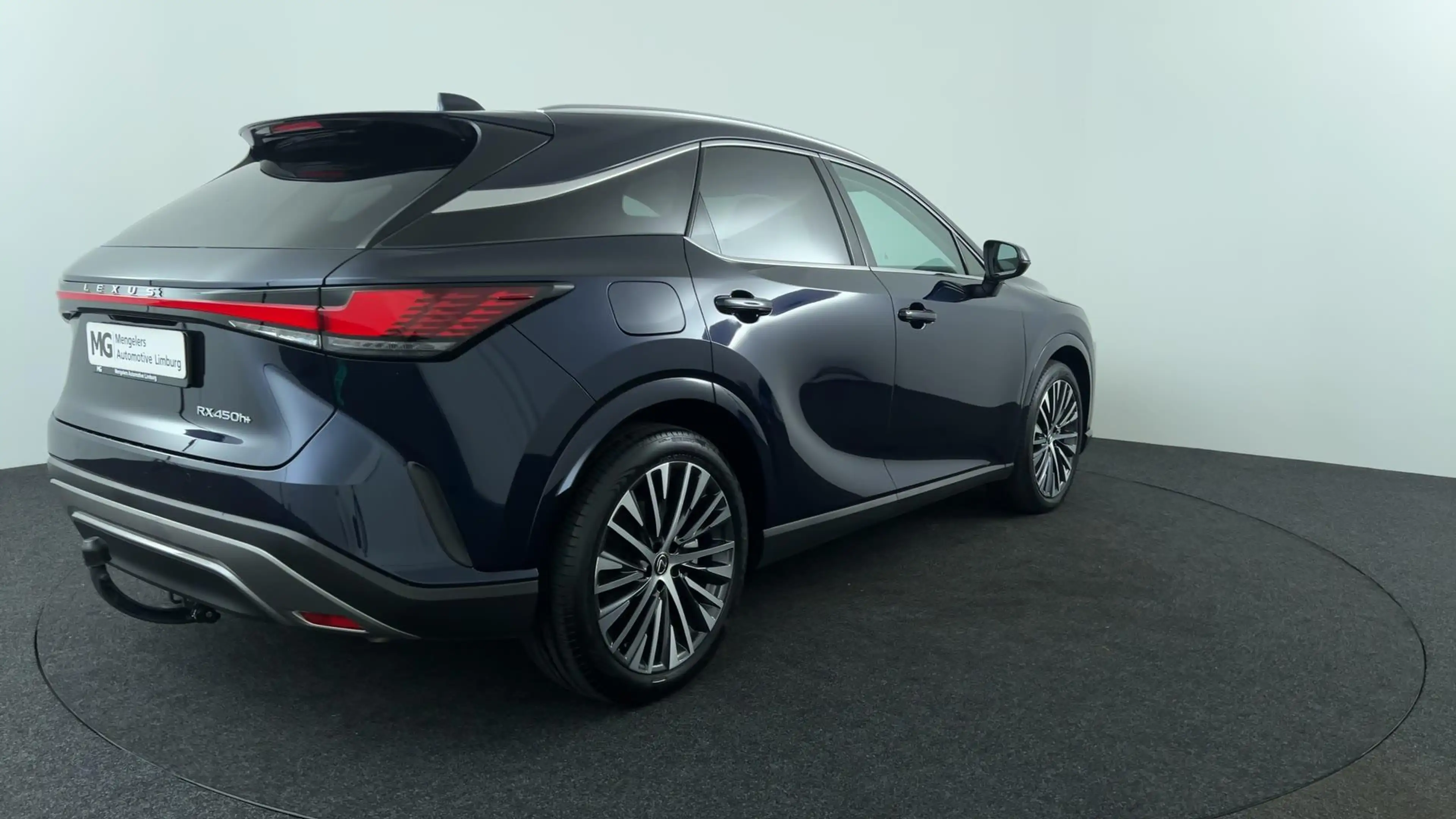 Lexus RX 450h 450h+ Plug-in Hybrid Luxury Line — photo 5