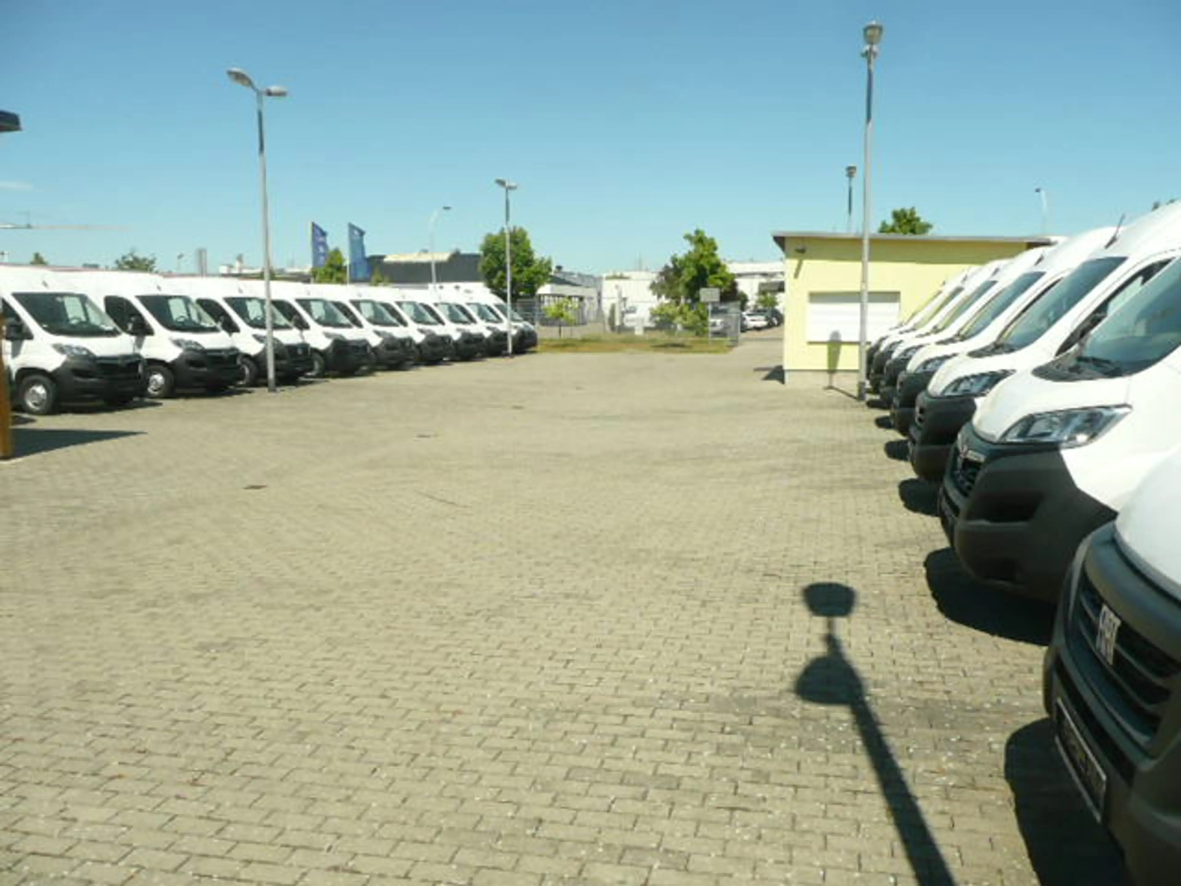 Fiat Ducato Hochr.-Ka 33 120 L2H2 30660Km Klima Tempo — photo 9