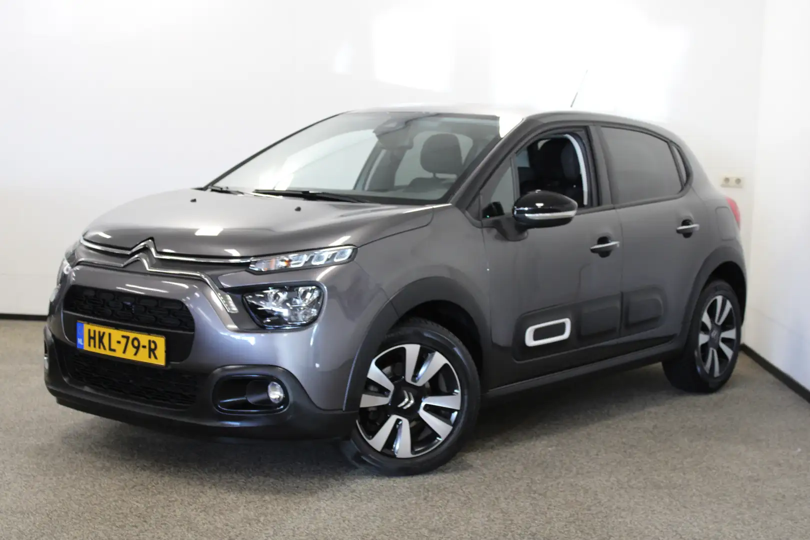 Citroen C3 1.2 PureTech Max Gris - 1