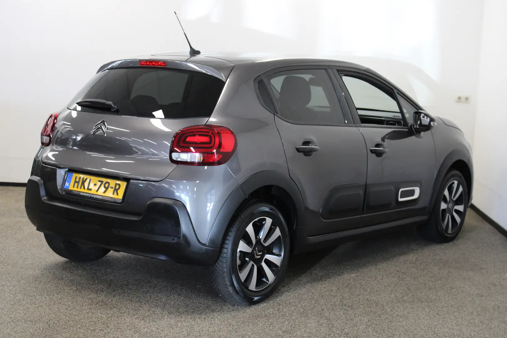 Citroen C3 1.2 PureTech Max Gris - 2