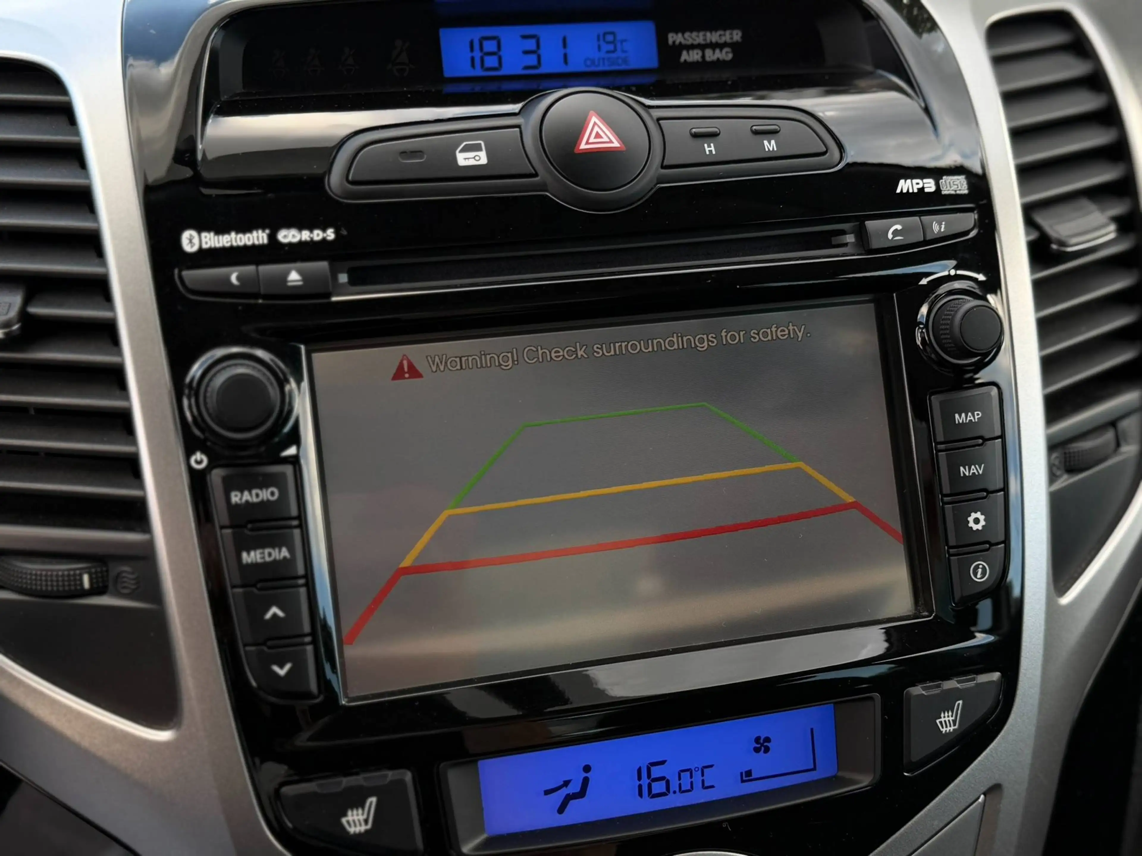 Hyundai iX20 1.6i Benzine - Automaat Pano Navi Zetelverw. Garantie! — photo 14