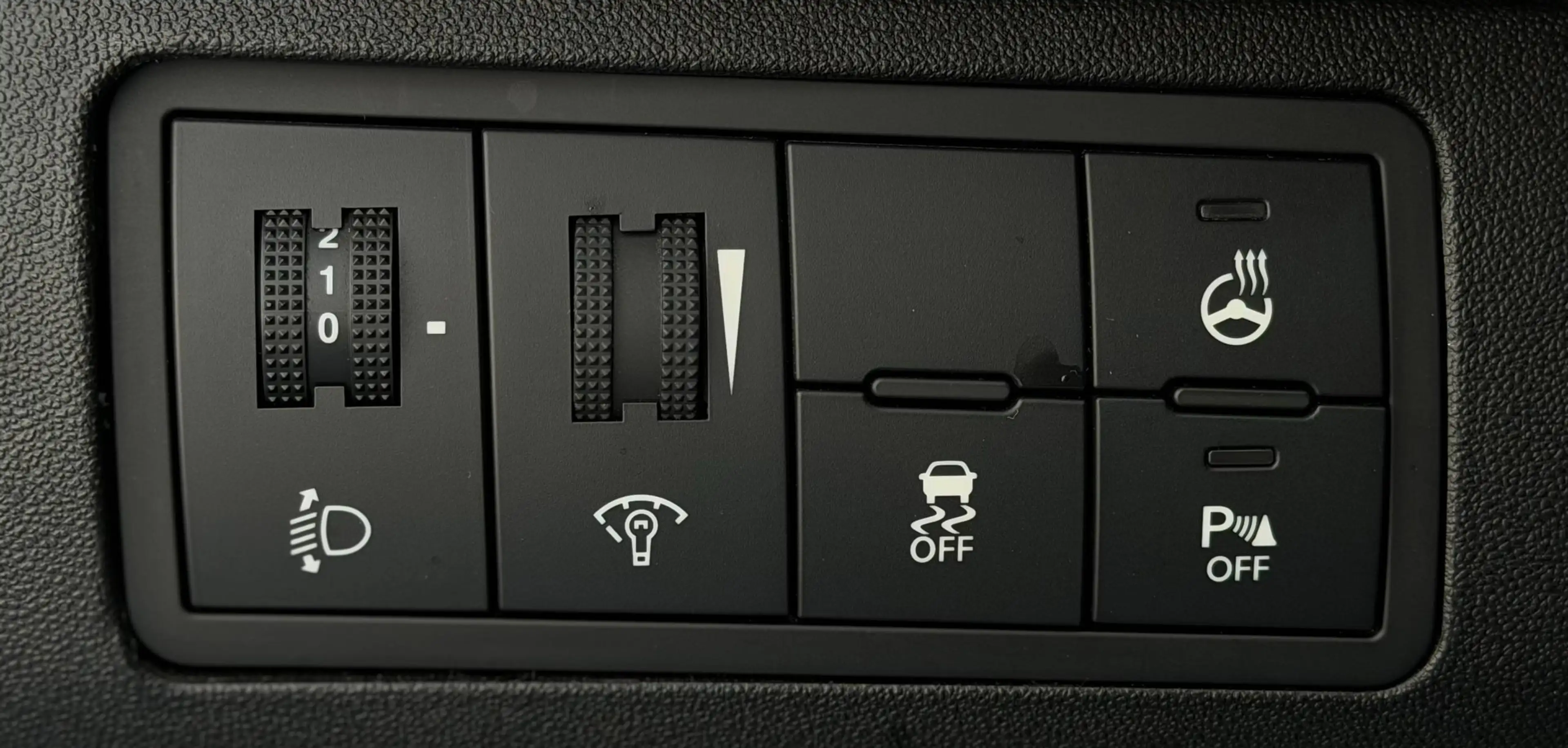 Hyundai iX20 1.6i Benzine - Automaat Pano Navi Zetelverw. Garantie! — photo 10
