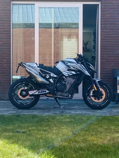 KTM 790 DUKE - foto 7