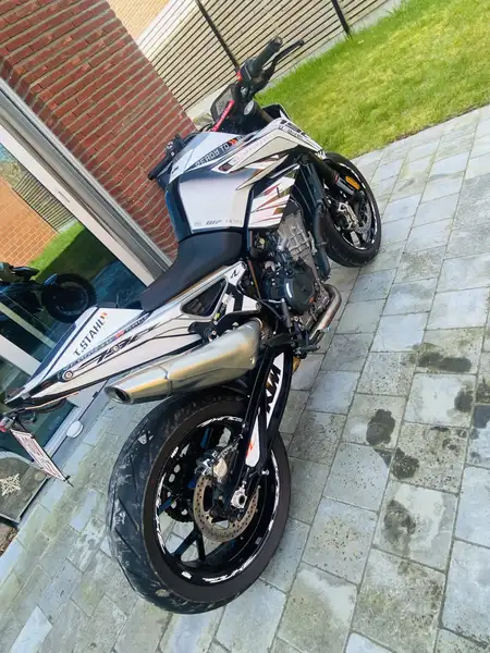 KTM 790 DUKE - foto 4