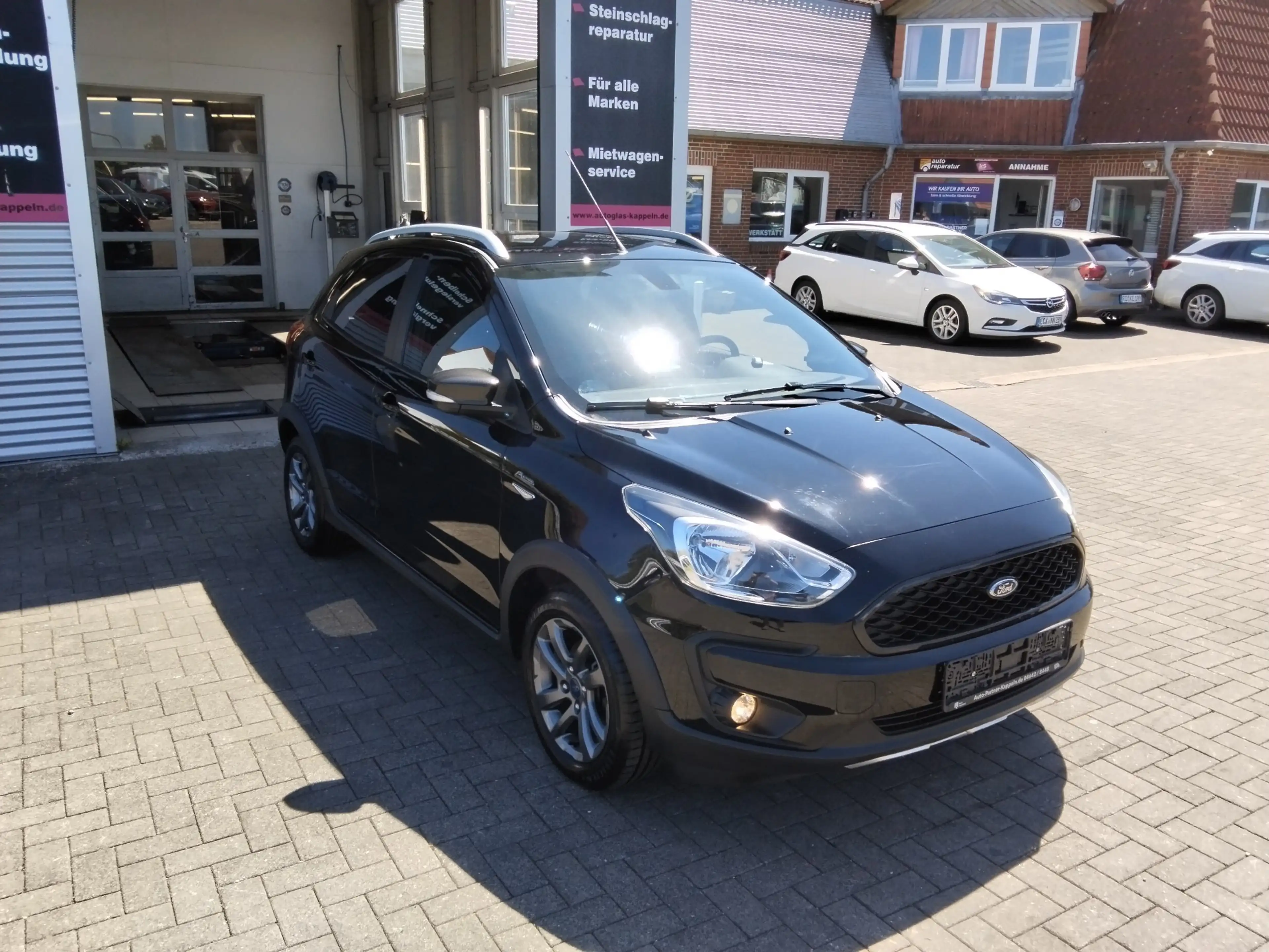 Ford Ka/Ka+ 1..2Ti-VCT Active-Cross/SHZG/BT/Tempomat/PDC — photo 3