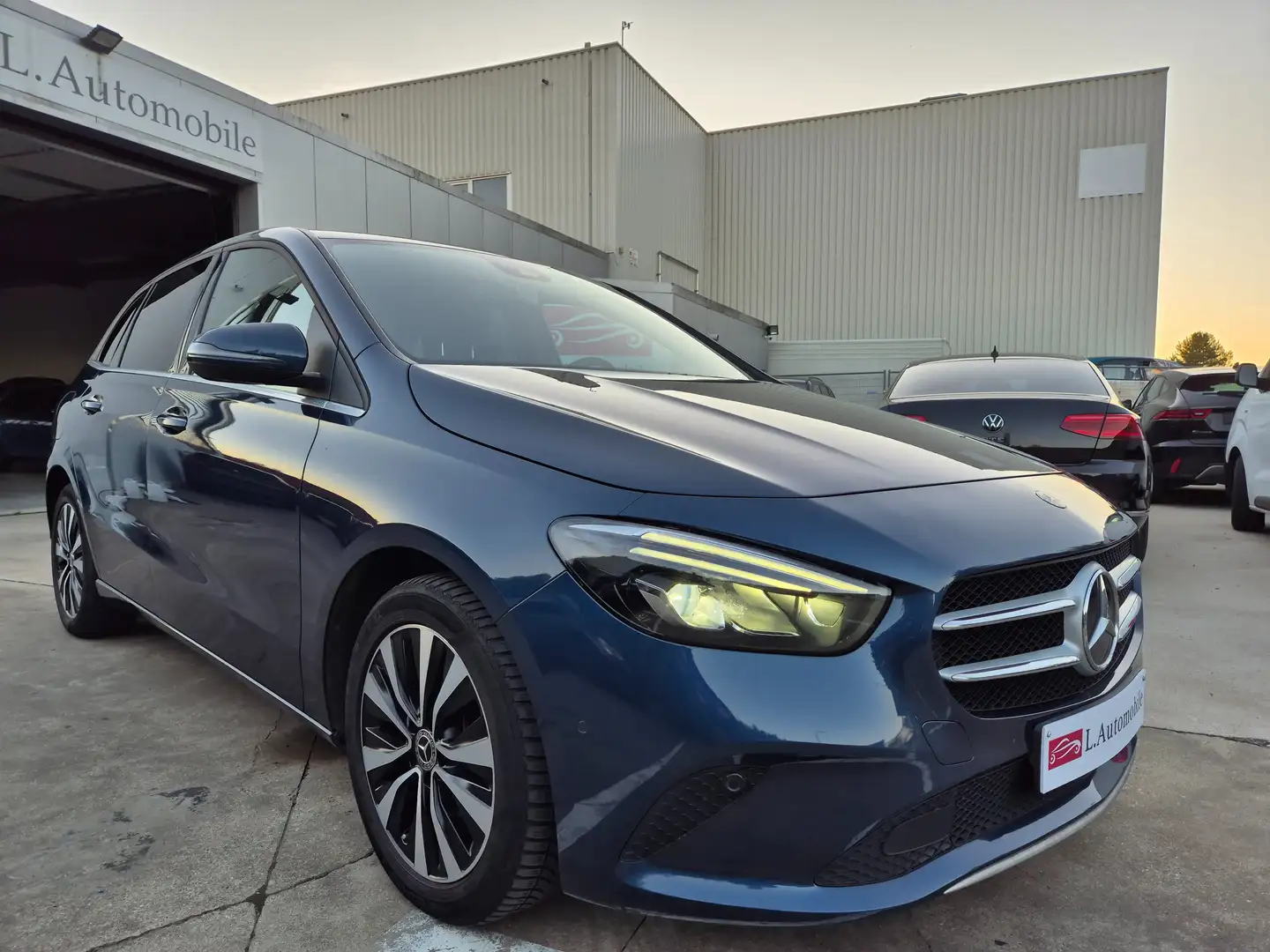 Mercedes-Benz B 250 e PHEV 262cv ! HYBRID // 79.968 KM !! Bleu - 2