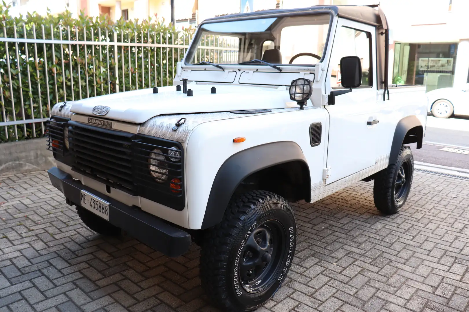 Land Rover Defender 90 2.5 TD PICK UP MOTORE COMPLETAMENTE RIFATTO White - 2
