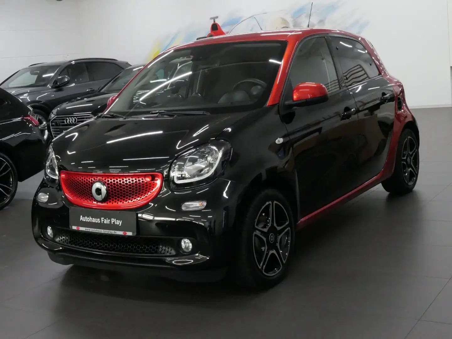 smart forFour Prime Aut. NAVI/SHZ/LEDER/U-FREI! Schwarz - 1