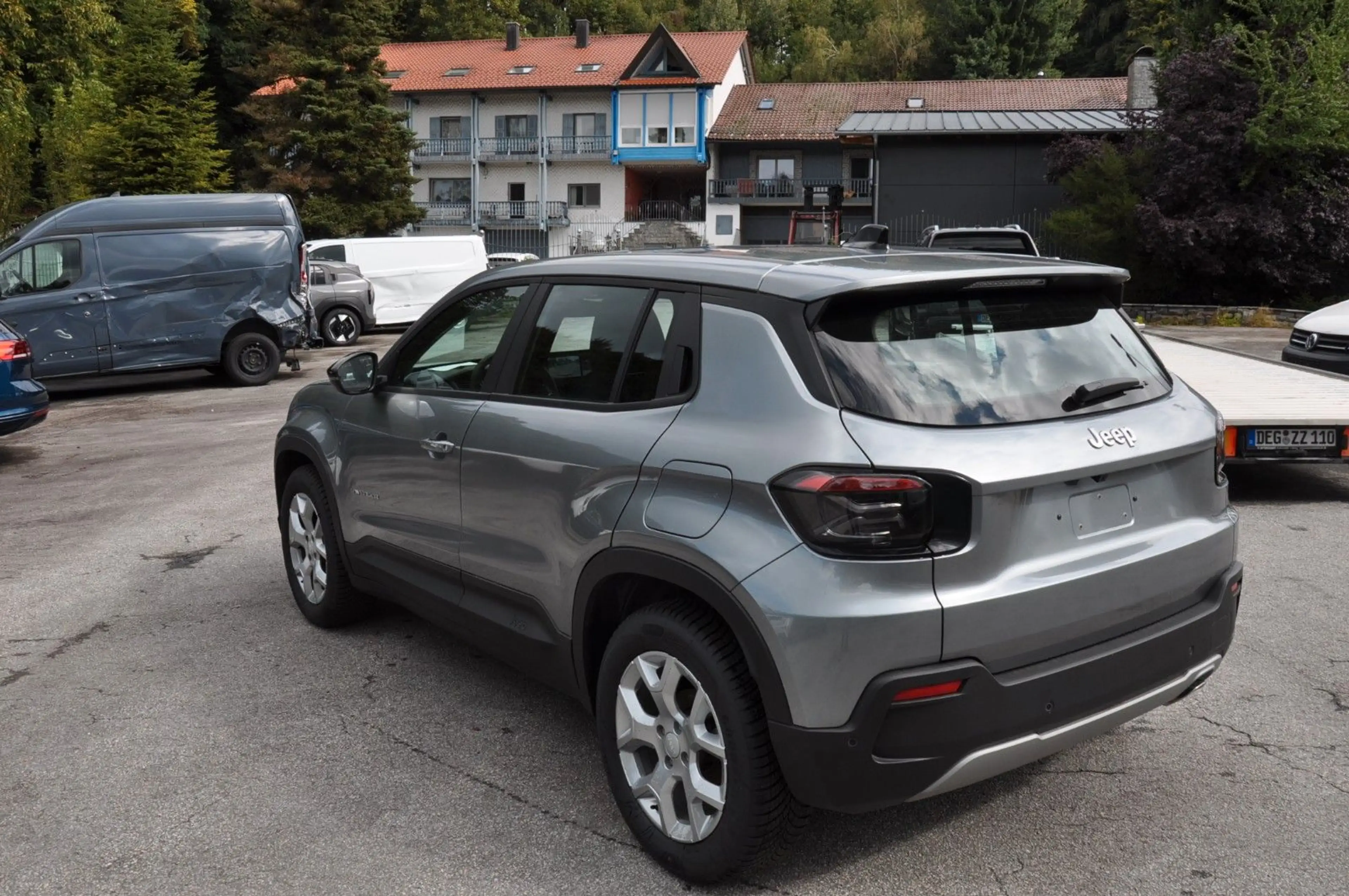 Jeep Avenger Altitude — photo 3