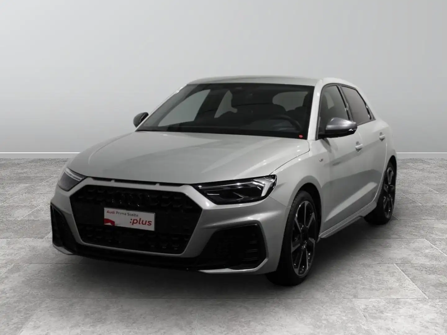 Audi A1 Sportback 40 2.0 tfsi S Line Edition 207cv Argento - 1