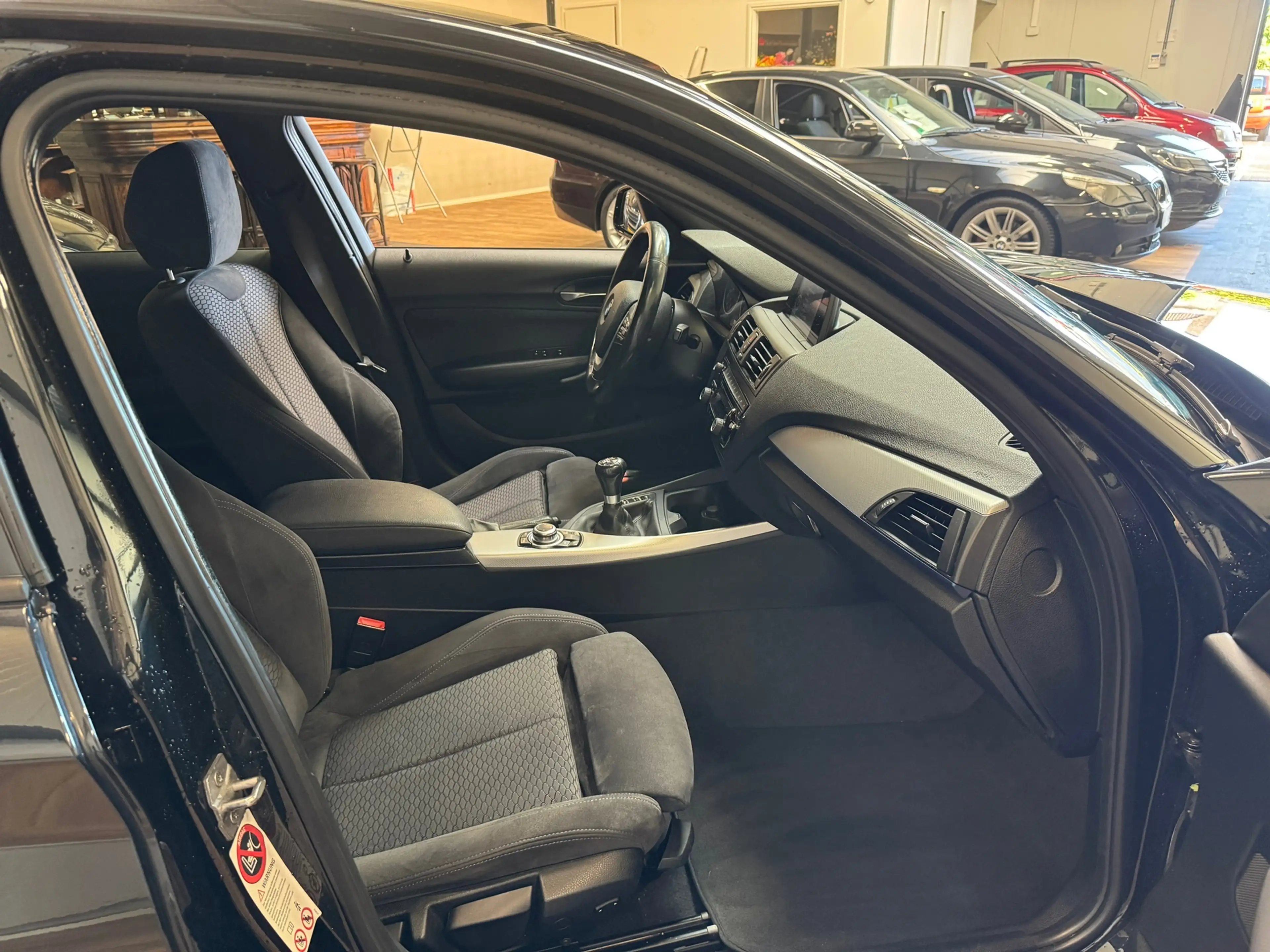 BMW 116 1-serie 116i High Executive / NAVI /CLIMA / CRUISE — photo 26